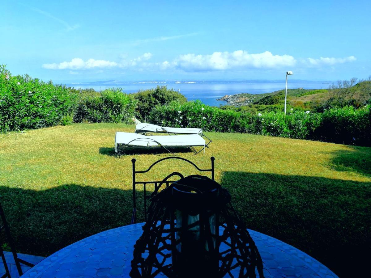 Punta Falcone Resort Santa Teresa Gallura Exterior photo